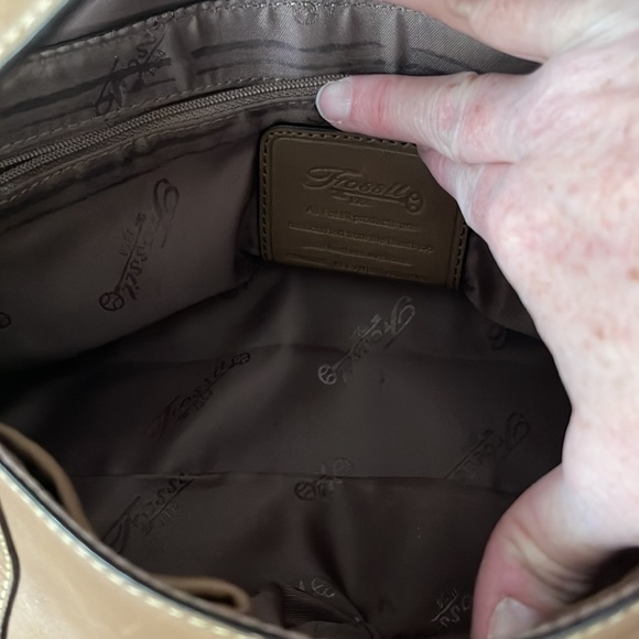 VINTAGE FOSSIL 25082 GENUINE LEATHER BROWN SHOULDER BAG PURSE - Picture 8 of 11